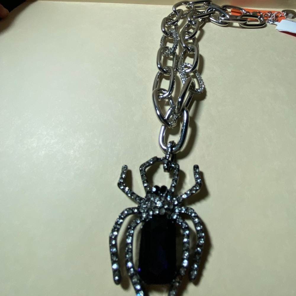 BETSY JOHNSON RICH WHITCH SPIDER CHAIN NECKLACE